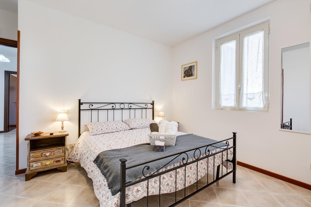 Grappoli Di Sole Lantgård Rom